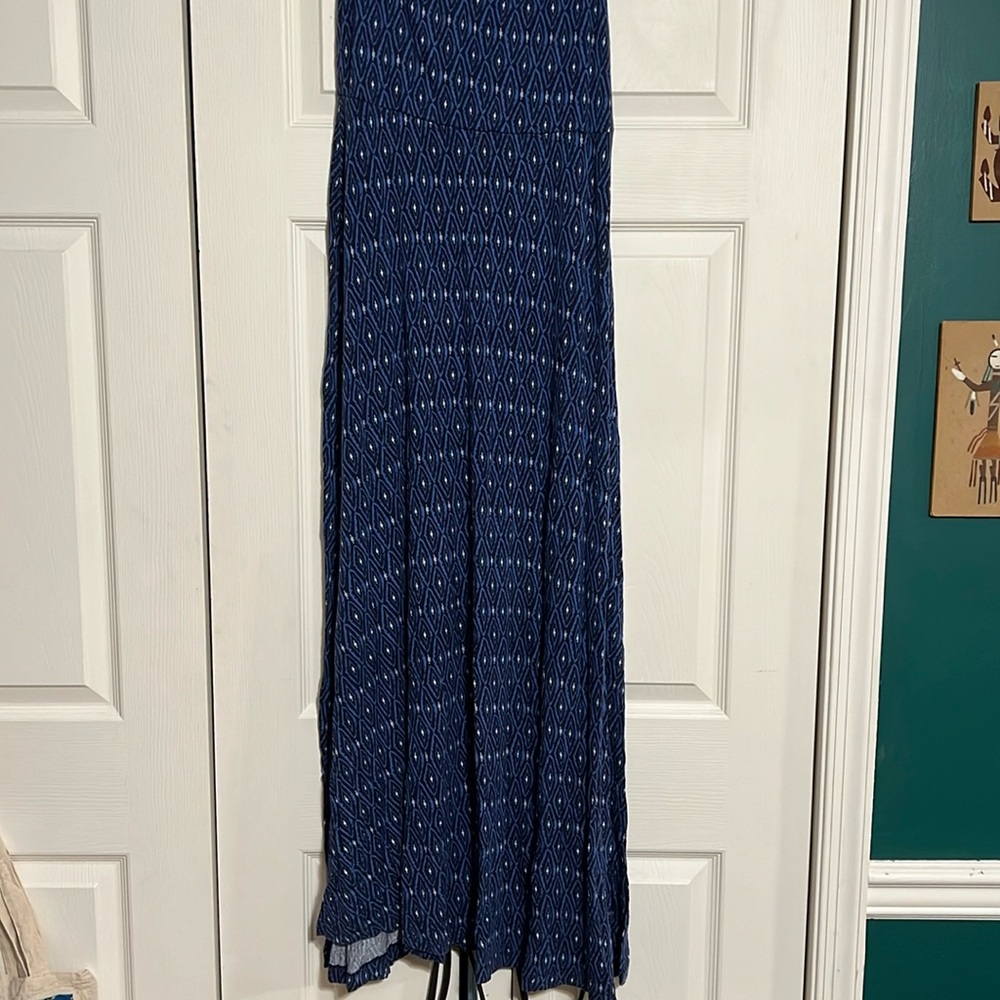 navy maxi skirt
